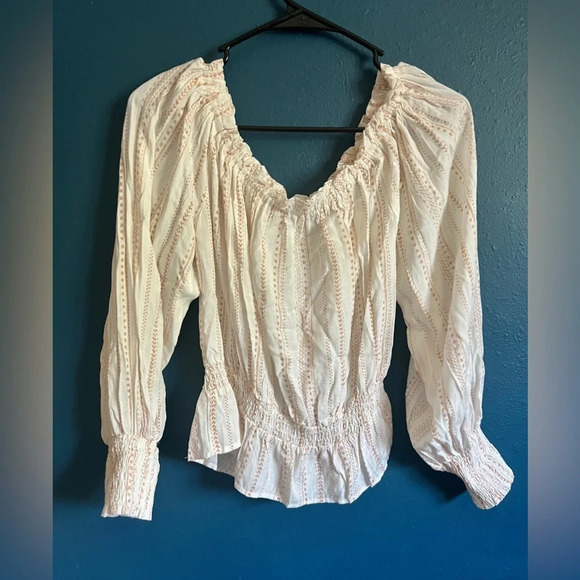 Millibon Off Shoulder Pheasant Blouse - Small - Picture 3 of 5